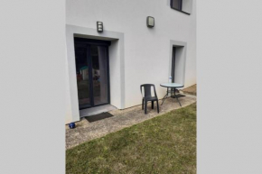 RDC villa refait à neuf été 2021 avec accès jardin